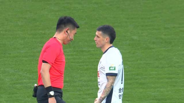 左路用孙康博，大连对攻三镇拒连败 3位置换人 斯坦丘用好定位球